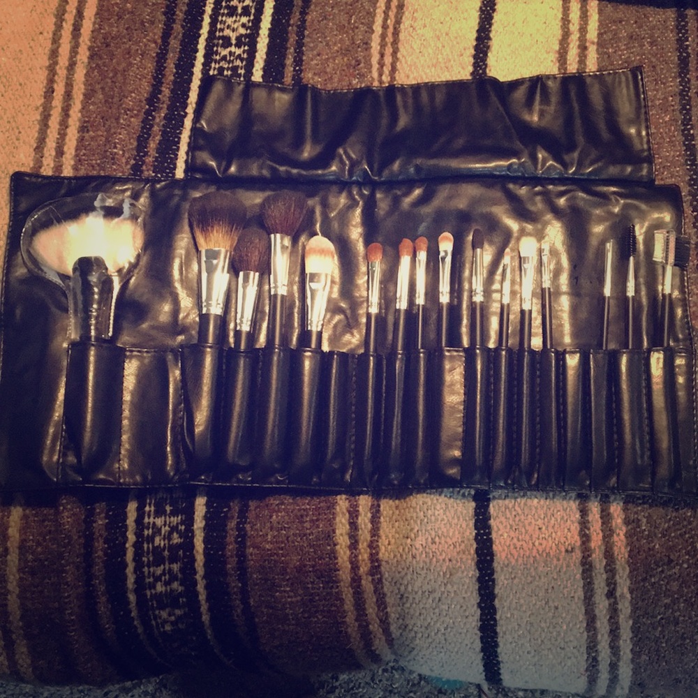 Morph Makeup brush set